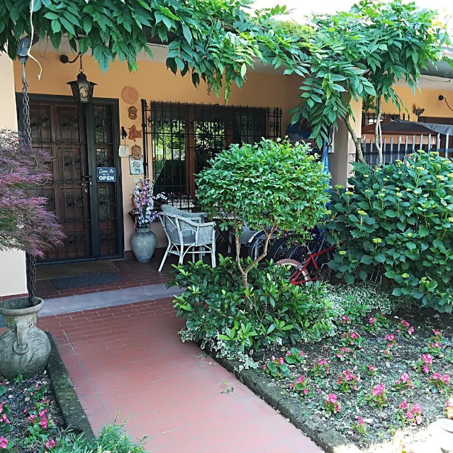 Bed & Breakfast L'isola Di Casa *
