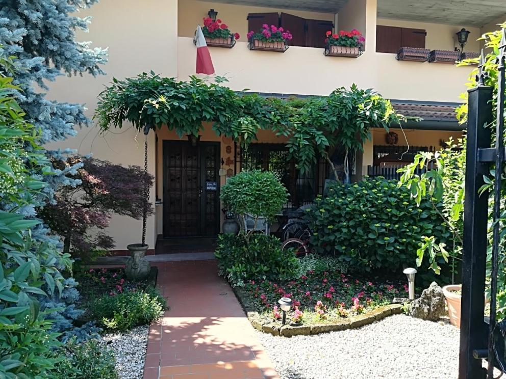 Bed & Breakfast L'isola Di Casa *
